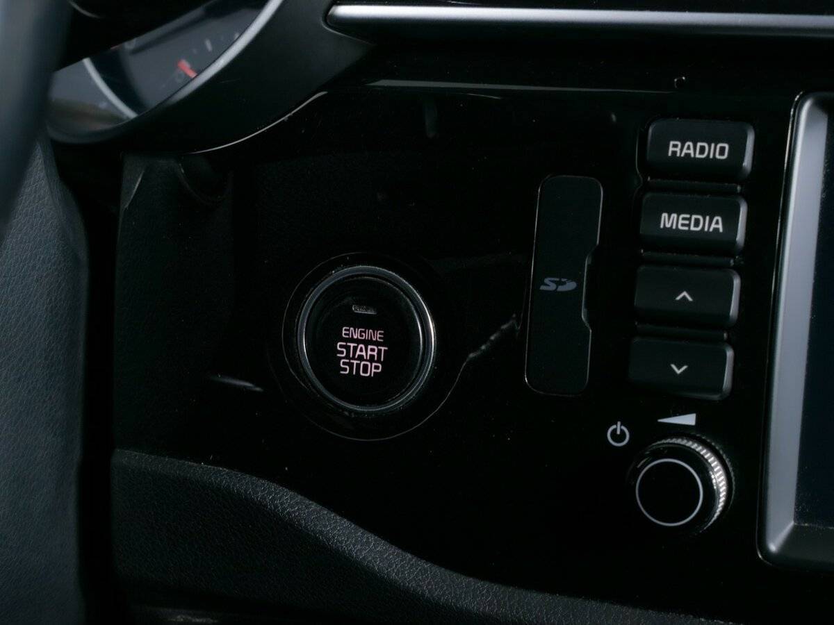 Kia Rio с пробегом — 2019 год. Фото: #12