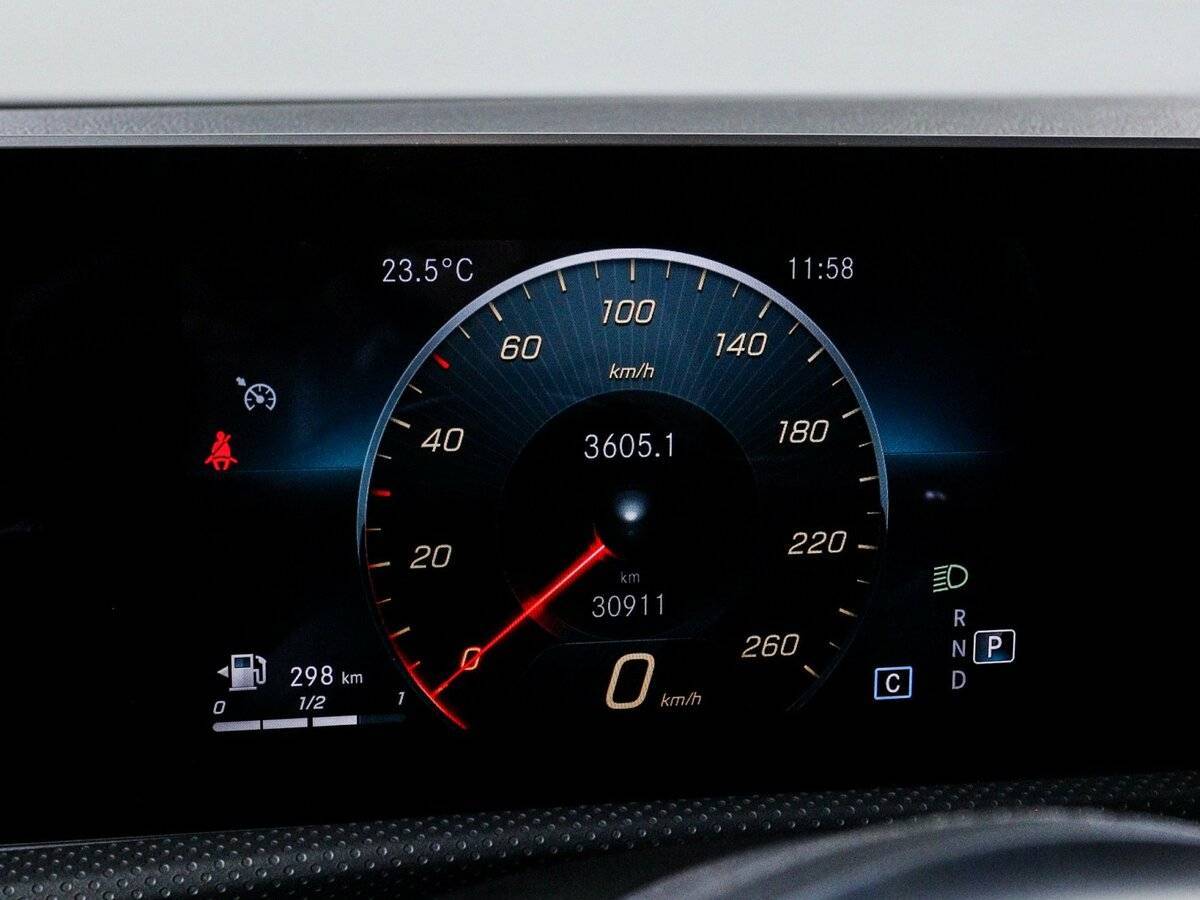 Mercedes-Benz CLA с пробегом — 2019 год. Фото: #10