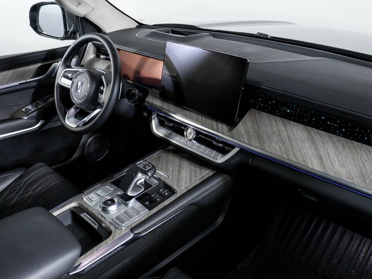 Tank 500 с пробегом — 2023 год. Фото: #8