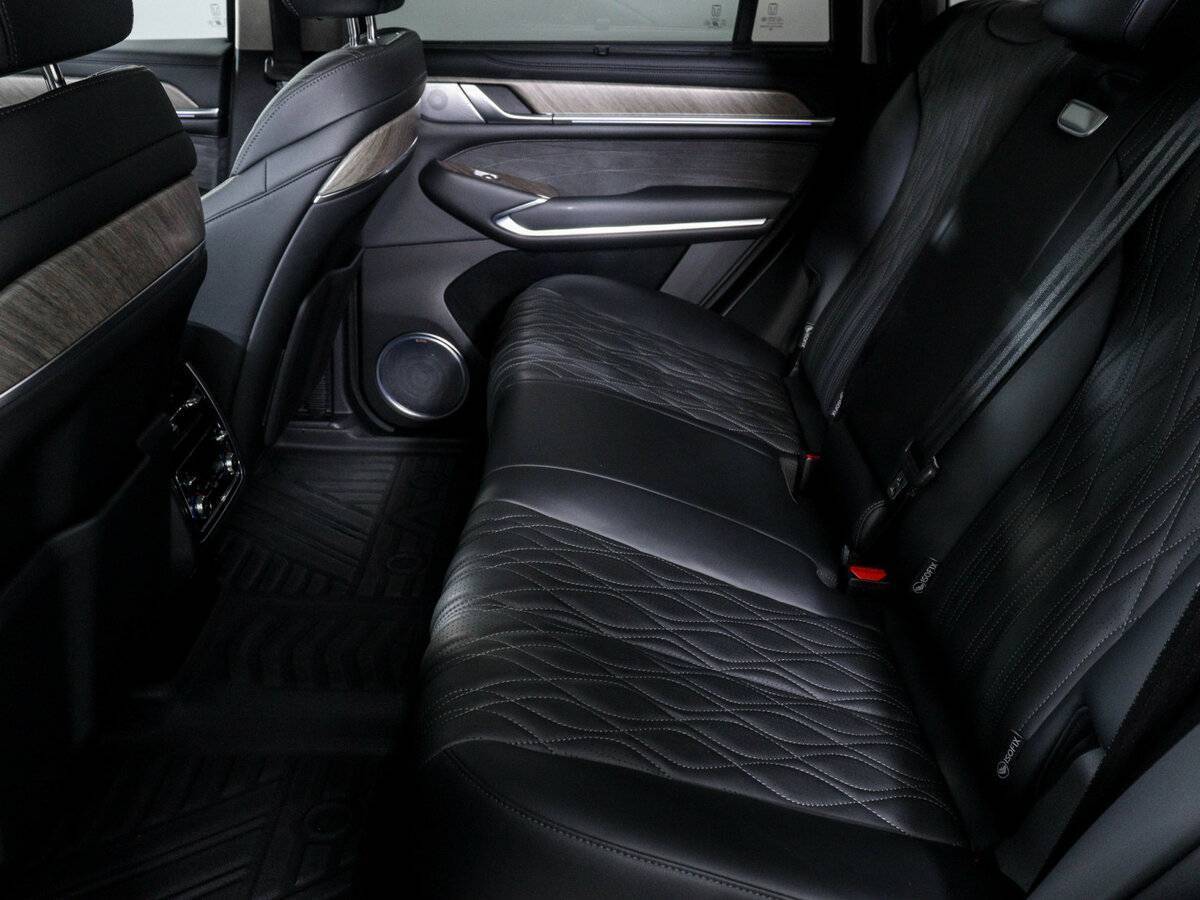 Tank 500 с пробегом — 2023 год. Фото: #9