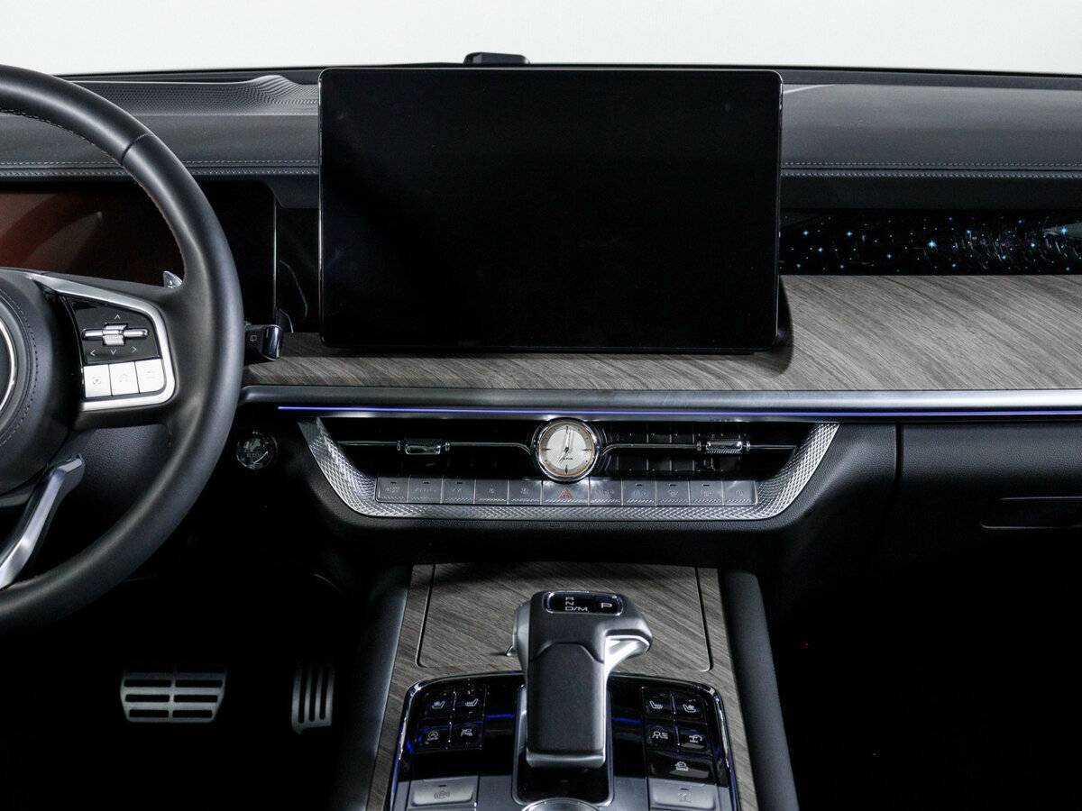 Tank 500 с пробегом — 2023 год. Фото: #12