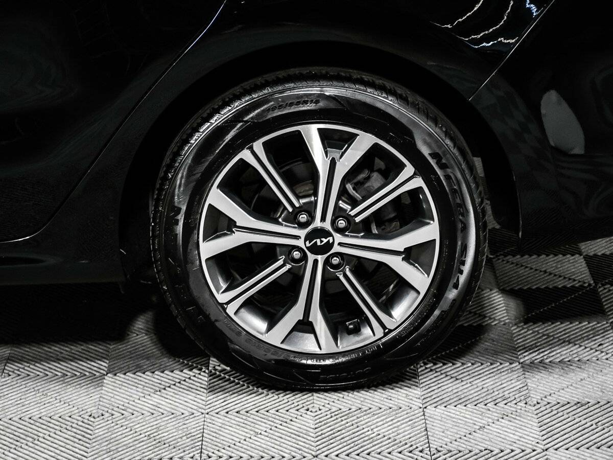 Kia Rio с пробегом — 2022 год. Фото: #13