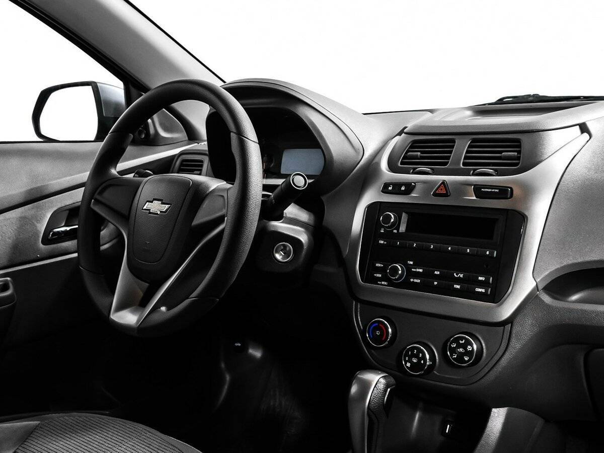 Chevrolet Cobalt с пробегом — 2023 год. Фото: #8