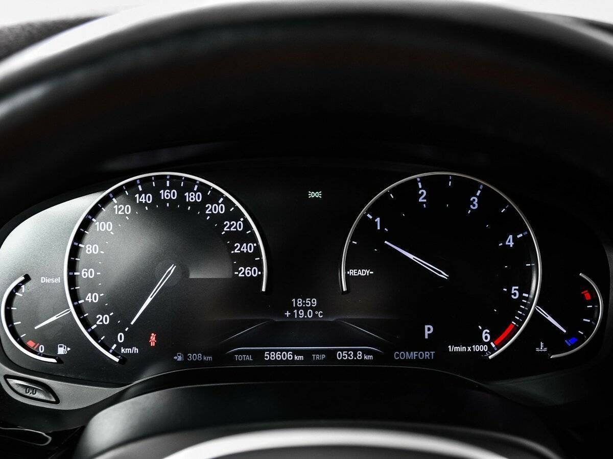 BMW 5 серии с пробегом — 2020 год. Фото: #11