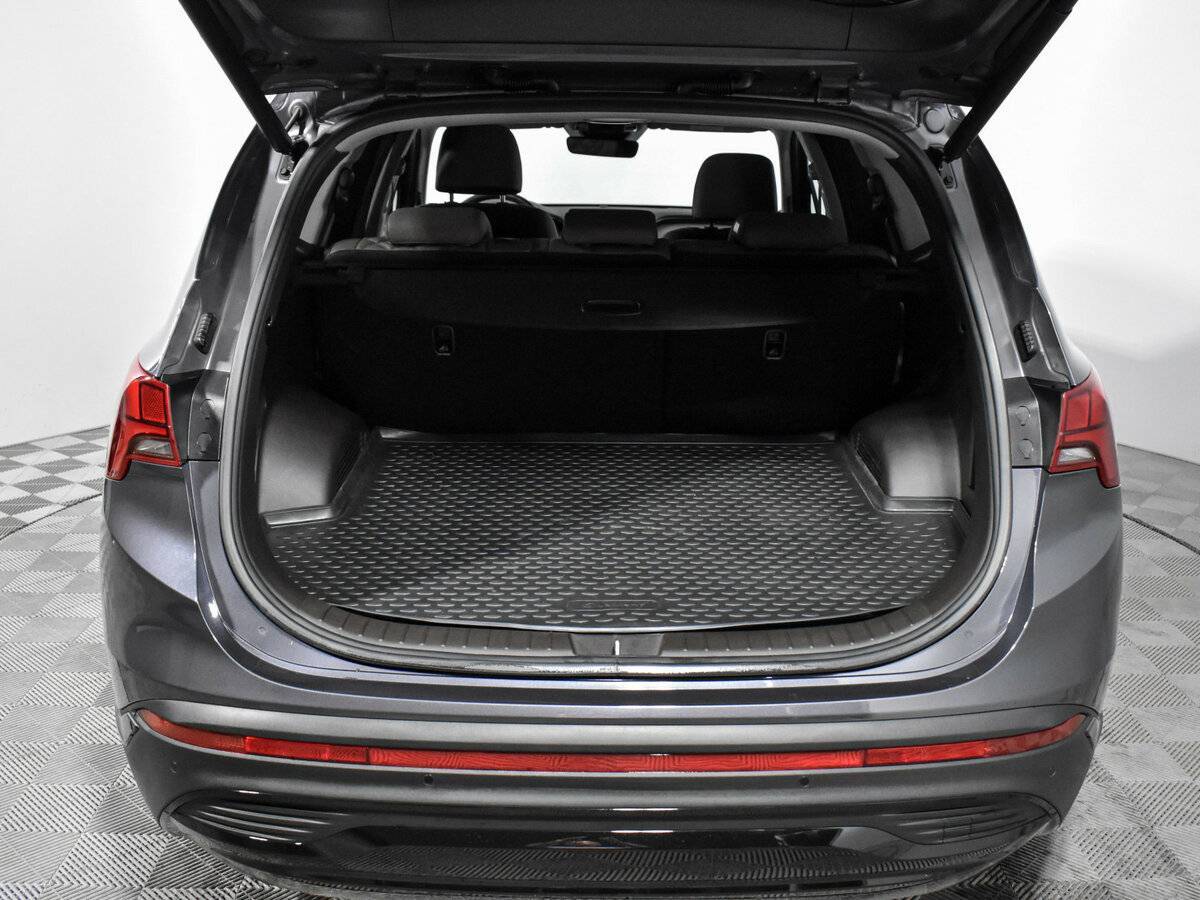 Hyundai Santa Fe с пробегом — 2021 год. Фото: #21