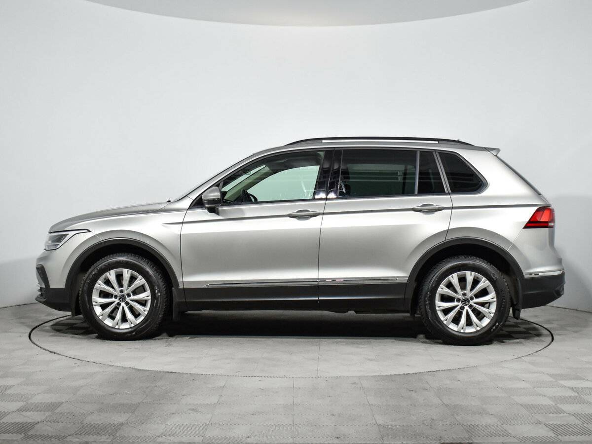 Volkswagen Tiguan с пробегом — 2021 год. Фото: #7