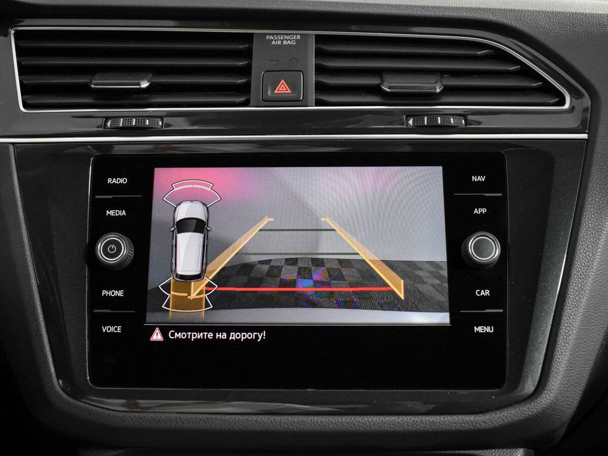 Volkswagen Tiguan с пробегом — 2021 год. Фото: #15