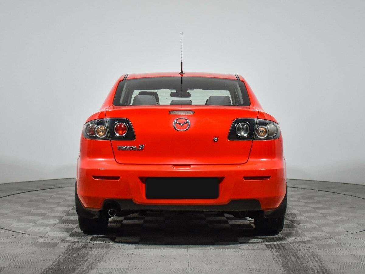 Mazda 3 с пробегом — 2008 год. Фото: #5