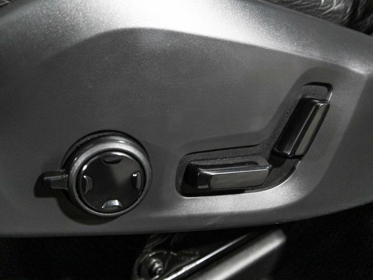 Volvo XC60 с пробегом — 2020 год. Фото: #16