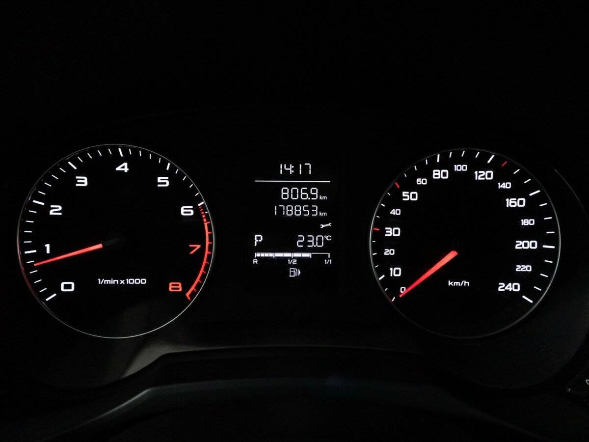 Audi A1 с пробегом — 2010 год. Фото: #11