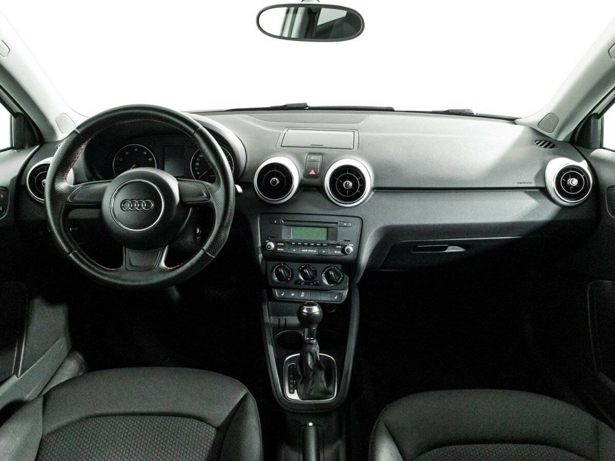 Audi A1 с пробегом — 2010 год. Фото: #12