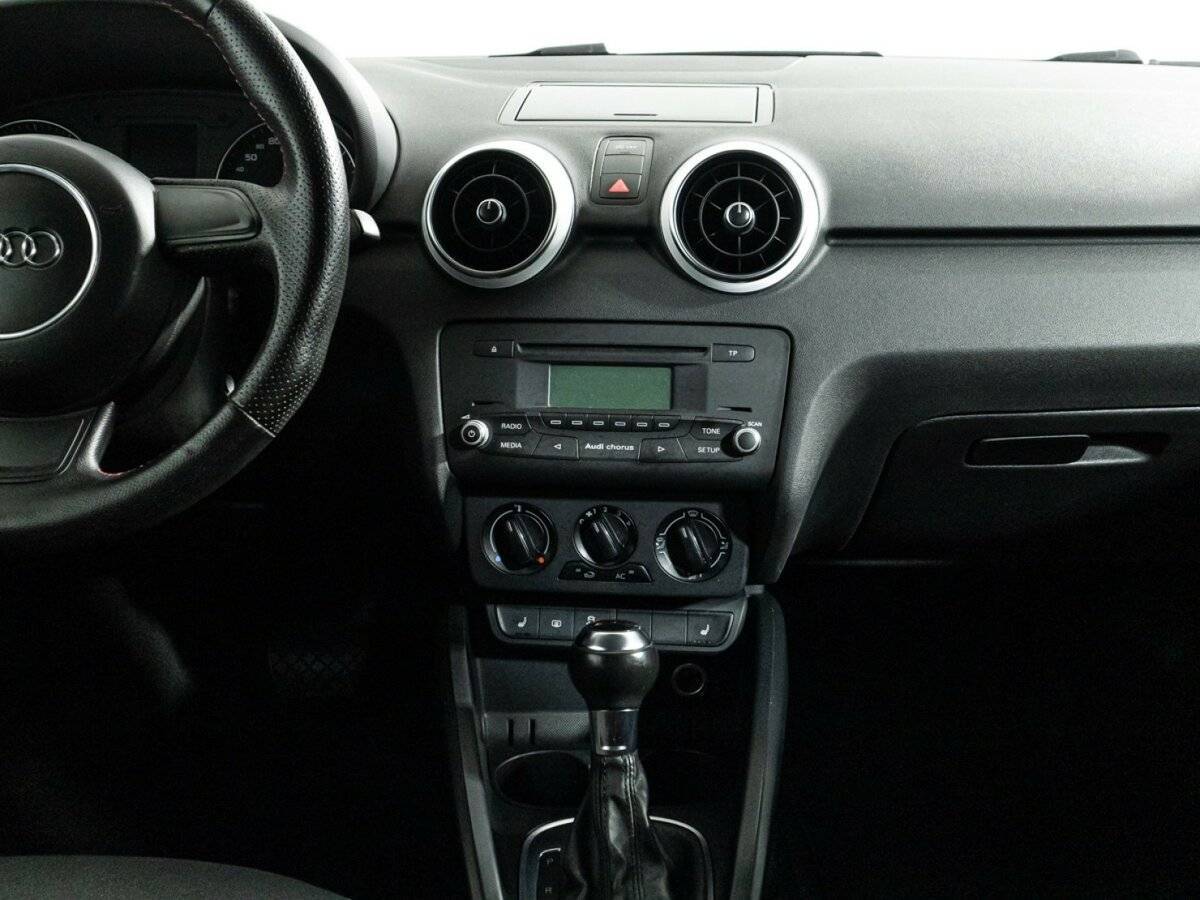 Audi A1 с пробегом — 2010 год. Фото: #13