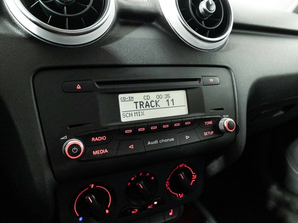 Audi A1 с пробегом — 2010 год. Фото: #16