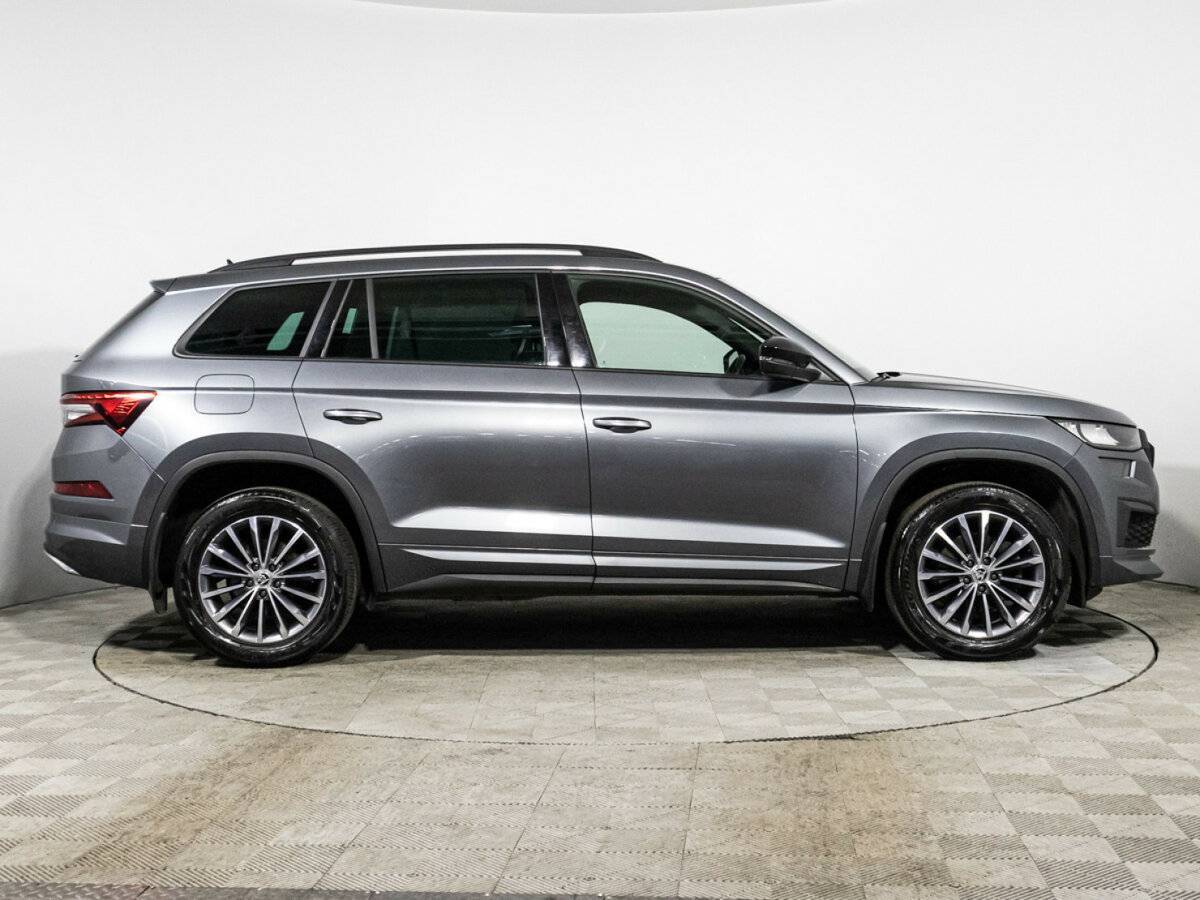 Skoda Kodiaq с пробегом — 2022 год. Фото: #3