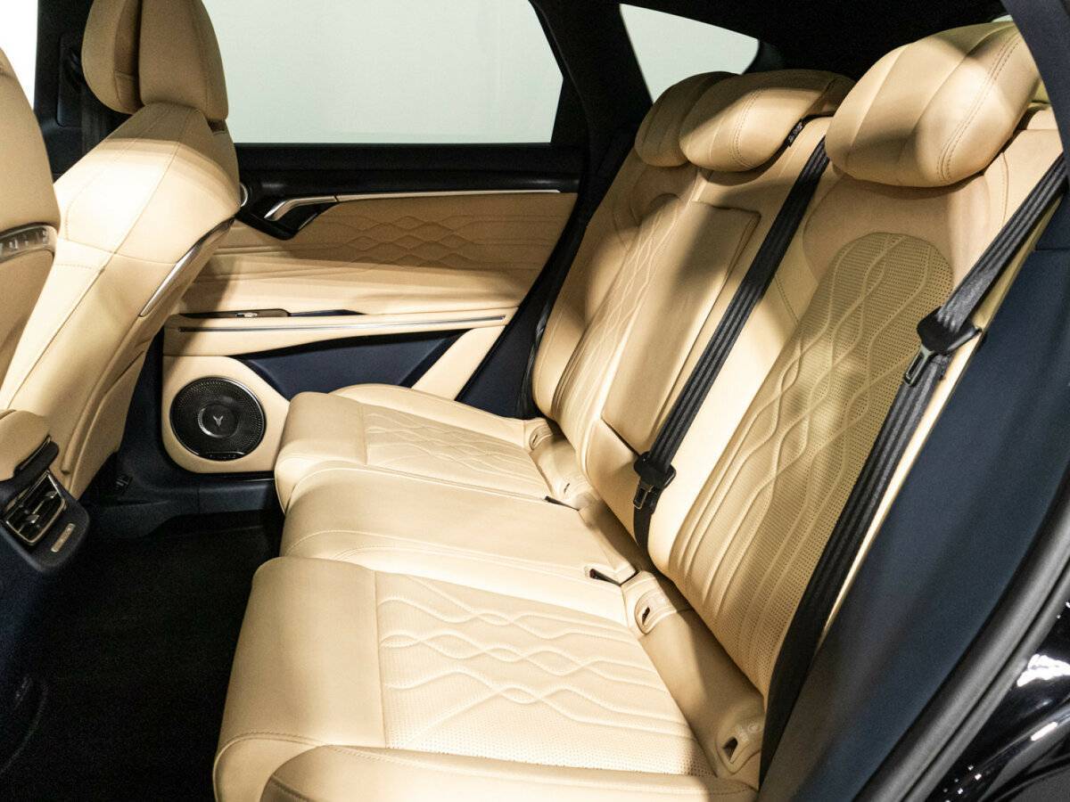 Voyah Free с пробегом — 2022 год. Фото: #8