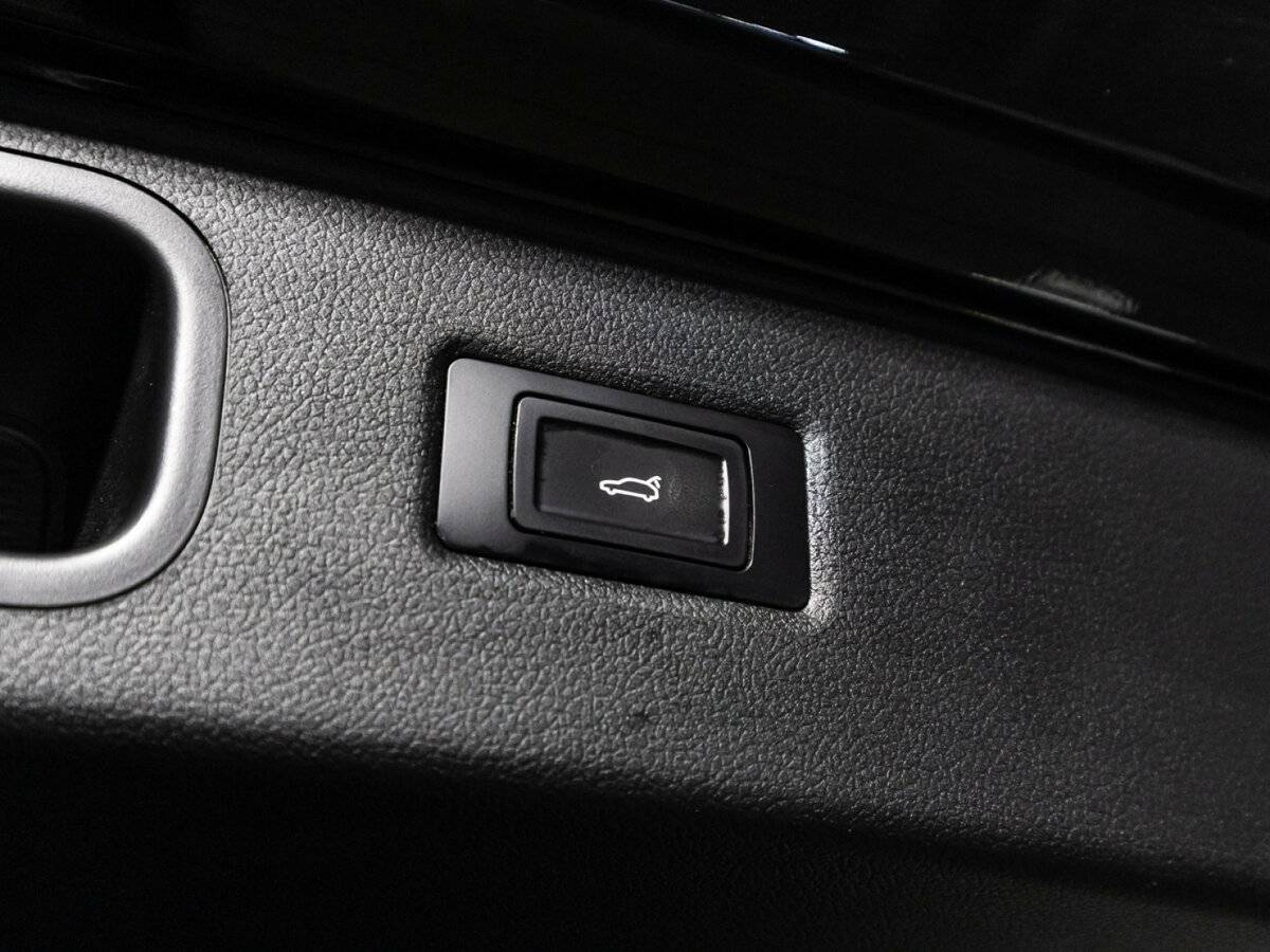 Voyah Free с пробегом — 2022 год. Фото: #13