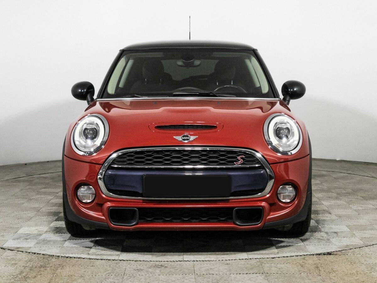 Mini Hatch с пробегом — 2016 год. Фото: #1