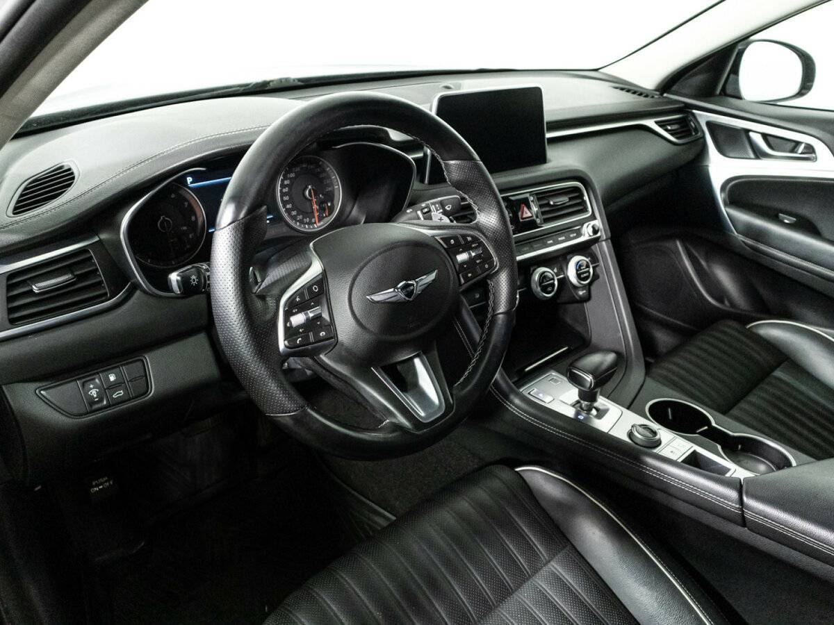 Genesis G70 с пробегом — 2019 год. Фото: #10