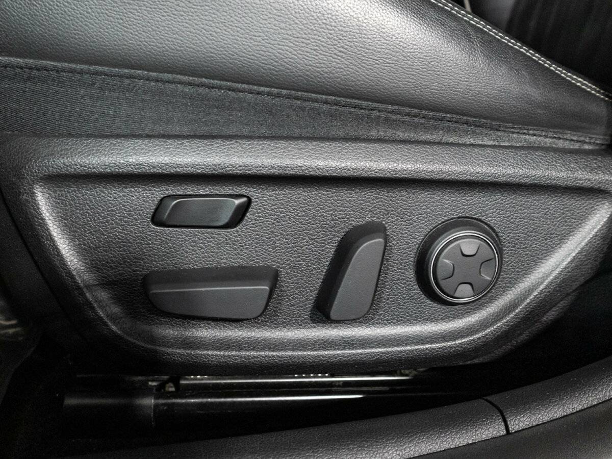 Genesis G70 с пробегом — 2019 год. Фото: #15