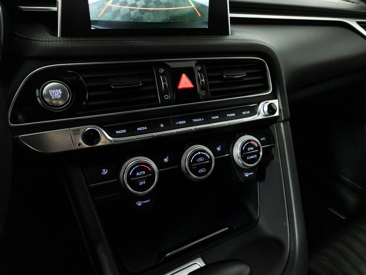 Genesis G70 с пробегом — 2019 год. Фото: #17