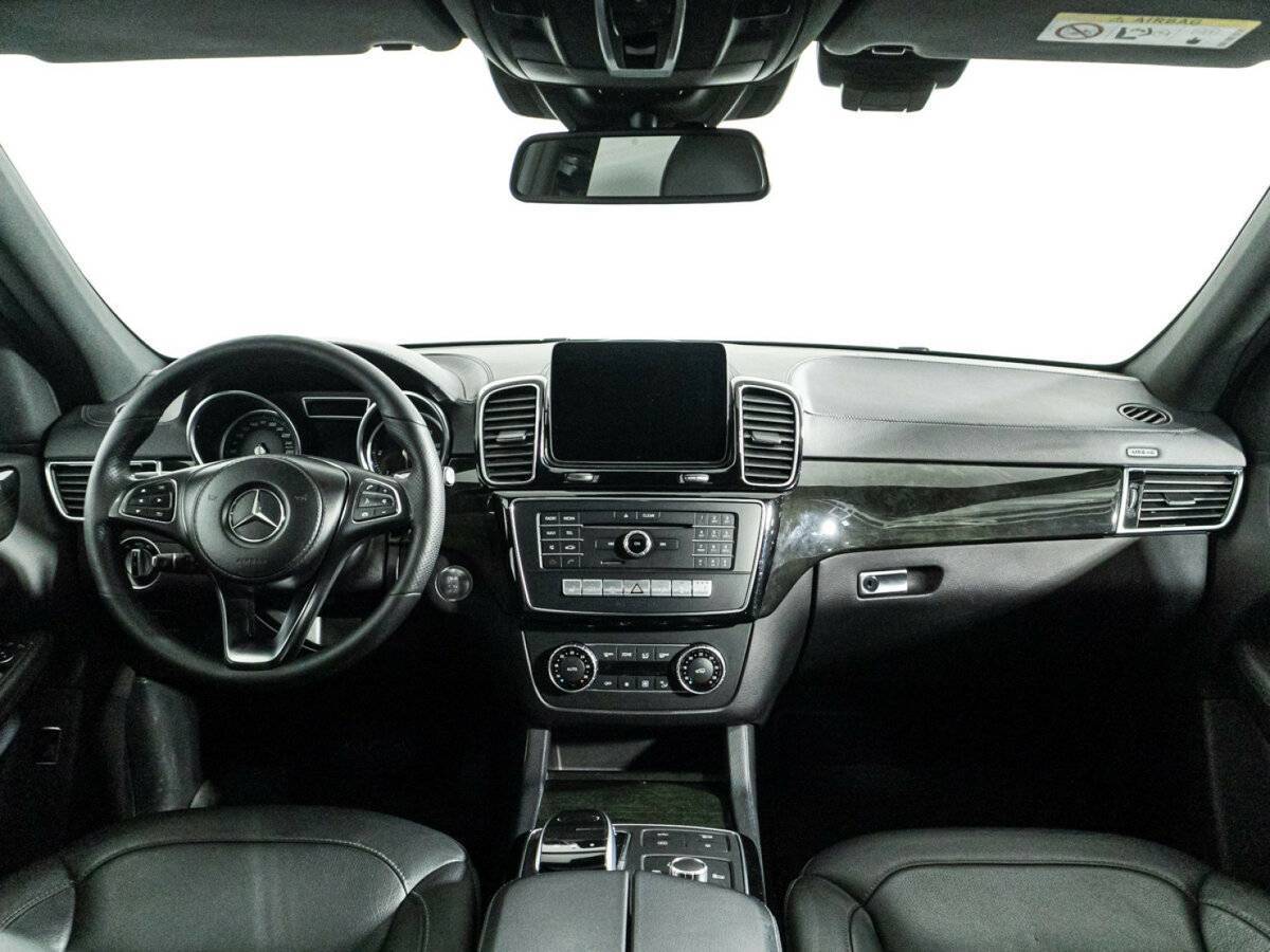 Mercedes-Benz GLS с пробегом — 2017 год. Фото: #12