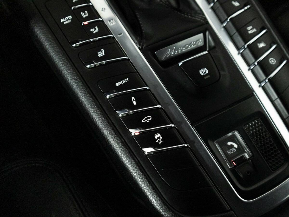 Porsche Macan с пробегом — 2016 год. Фото: #19