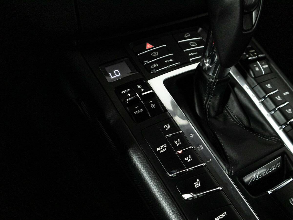 Porsche Macan с пробегом — 2016 год. Фото: #20