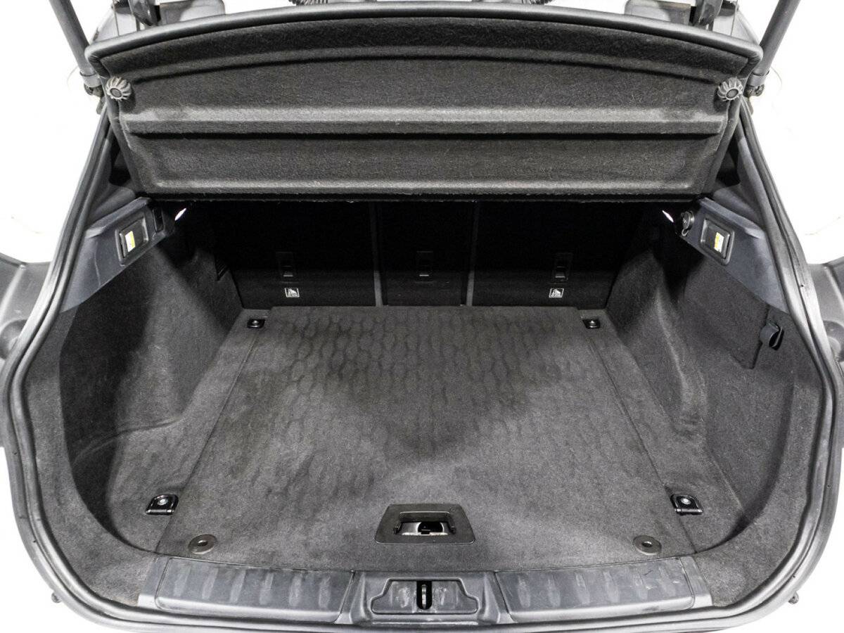 Jaguar F-Pace с пробегом — 2016 год. Фото: #14