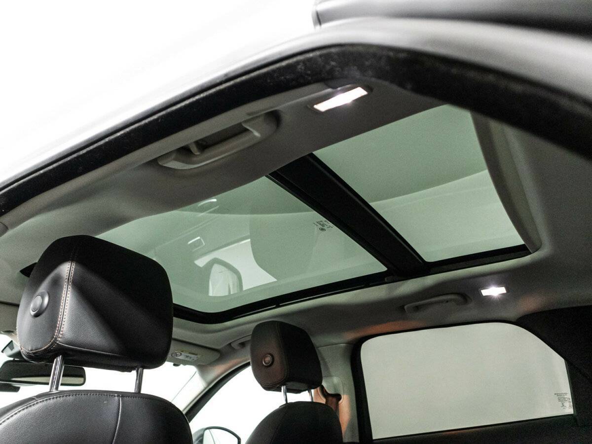 Jaguar F-Pace с пробегом — 2016 год. Фото: #16