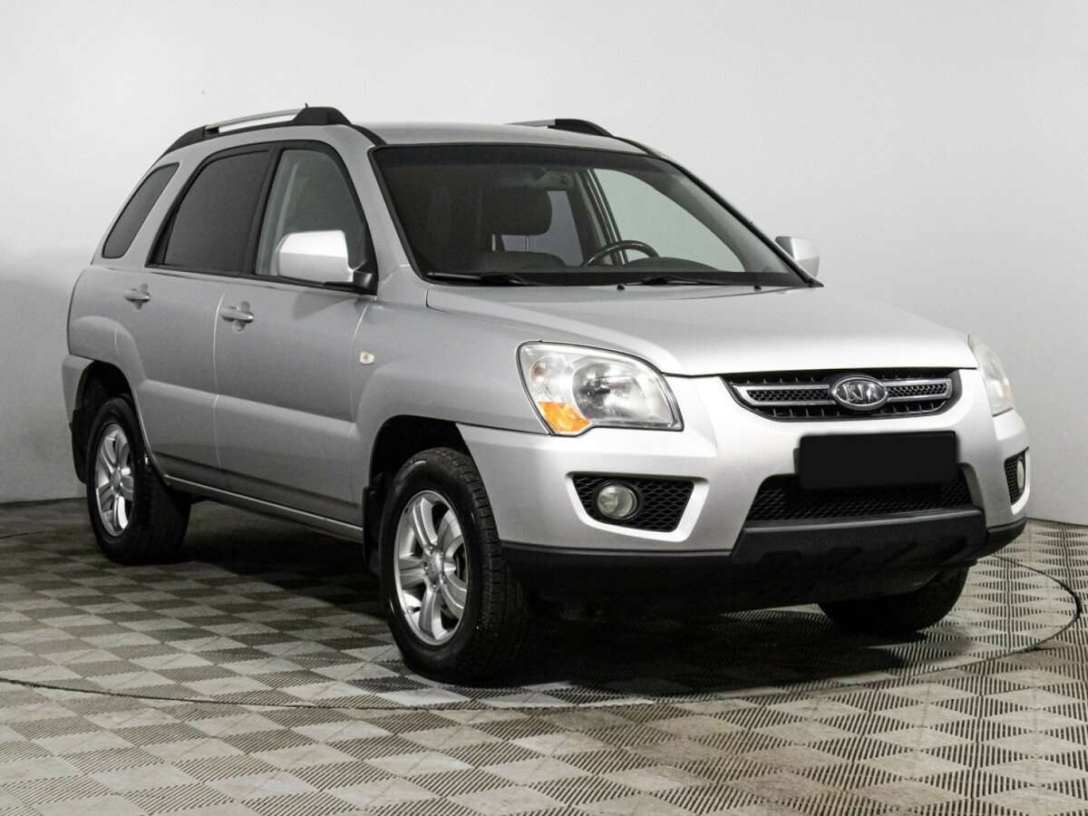 Kia Sportage с пробегом — 2010 год. Фото: #2