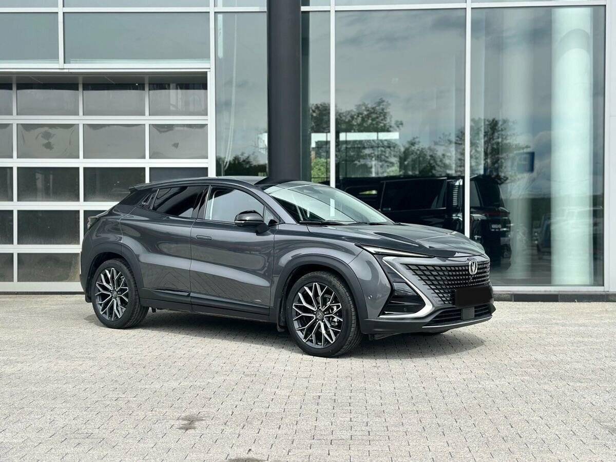 Changan UNI-T с пробегом — 2024 год. Фото: #2