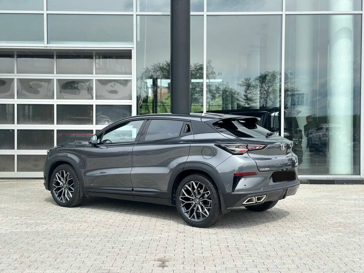 Changan UNI-T с пробегом — 2024 год. Фото: #3