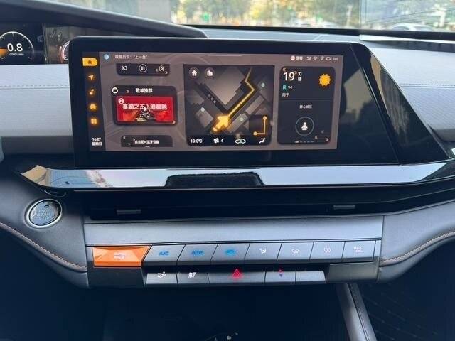 Changan UNI-V с пробегом — 2022 год. Фото: #13