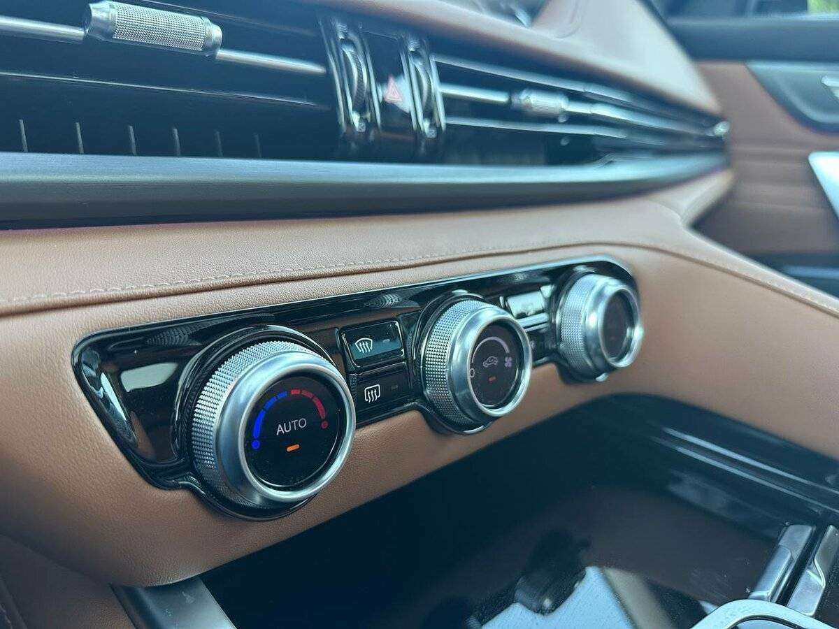 Changan CS95 с пробегом — 2023 год. Фото: #10