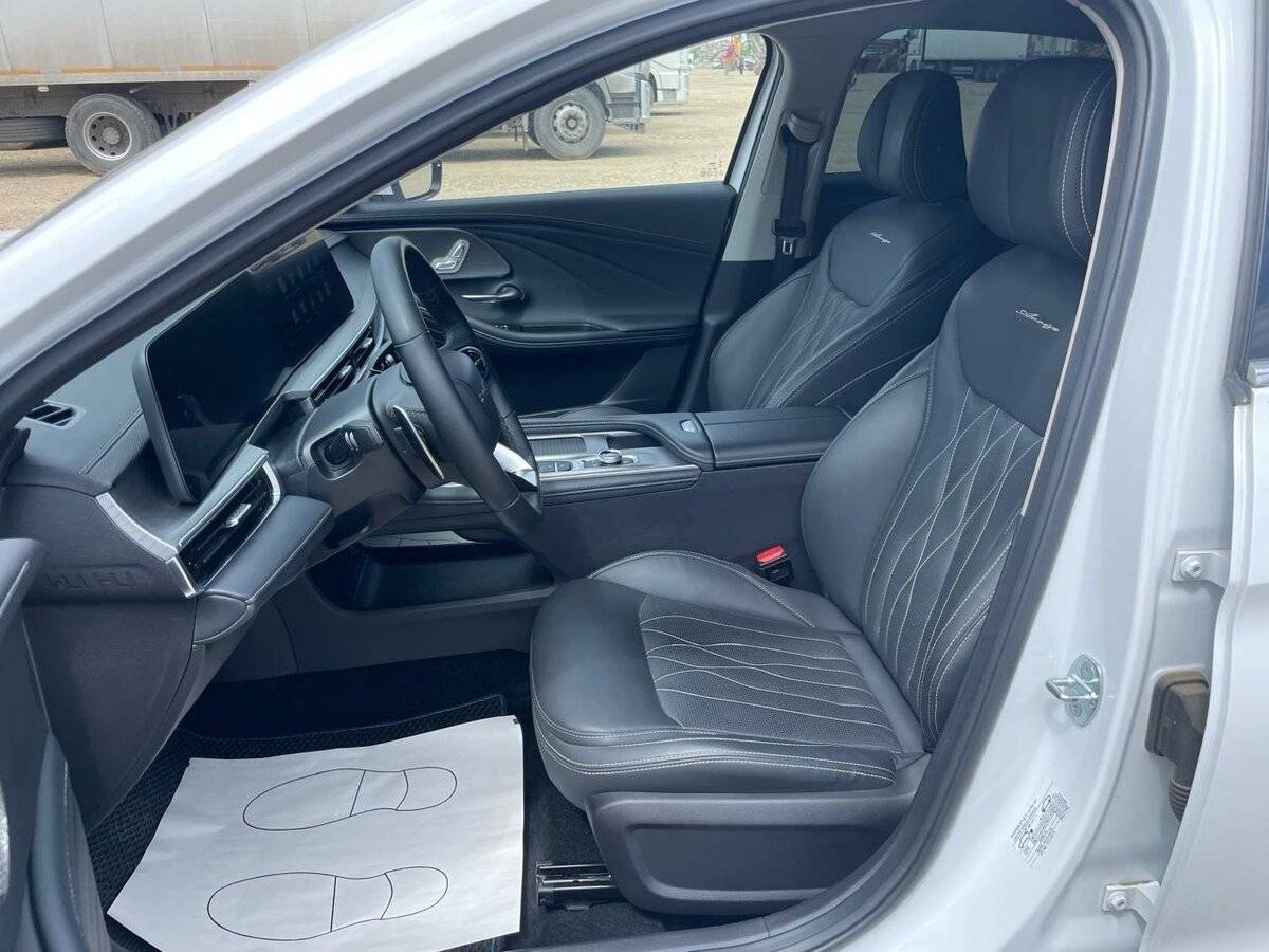 Chery Arrizo 8 с пробегом — 2023 год. Фото: #8