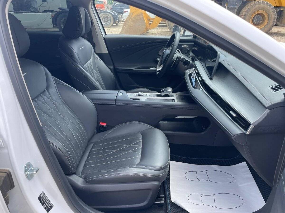 Chery Arrizo 8 с пробегом — 2023 год. Фото: #11