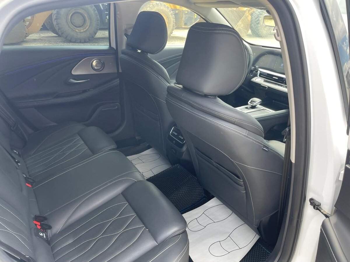 Chery Arrizo 8 с пробегом — 2023 год. Фото: #12