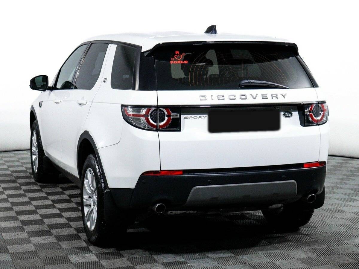 Land Rover Discovery Sport с пробегом — 2017 год. Фото: #6