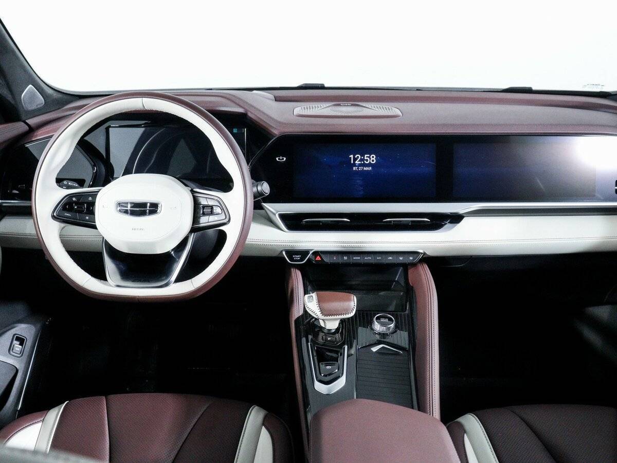 Geely Monjaro с пробегом — 2023 год. Фото: #11