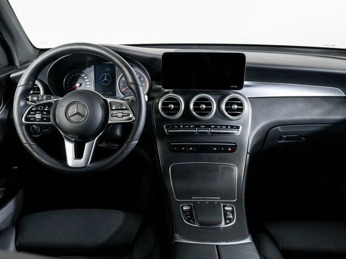 Mercedes-Benz GLC с пробегом — 2021 год. Фото: #7