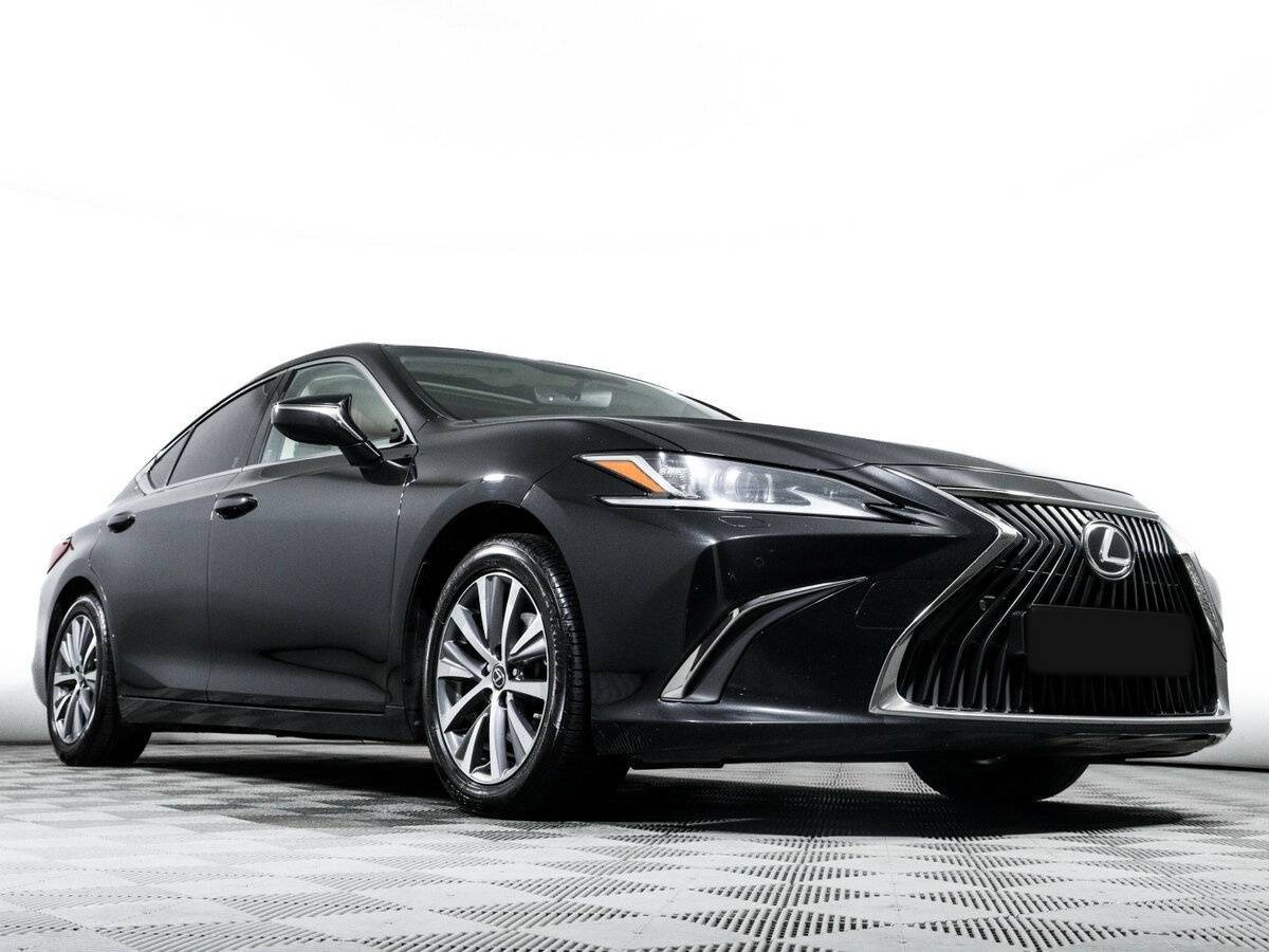 Lexus ES с пробегом — 2018 год. Фото: #15