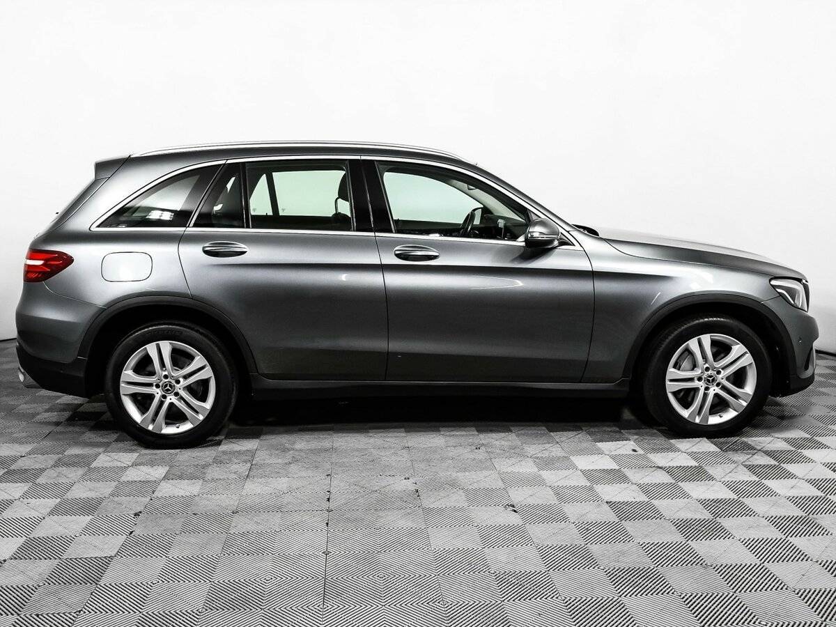 Mercedes-Benz GLC с пробегом — 2016 год. Фото: #3