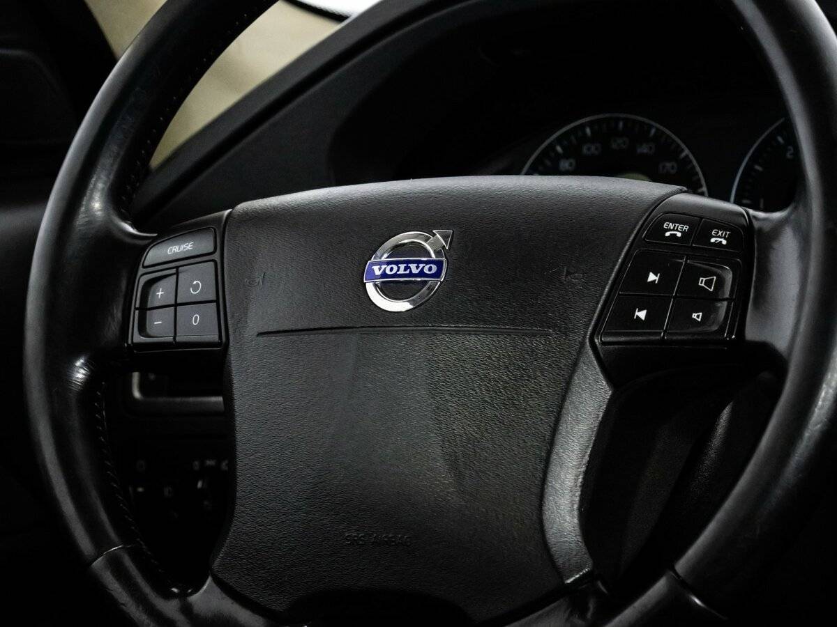 Volvo XC70 с пробегом — 2008 год. Фото: #10