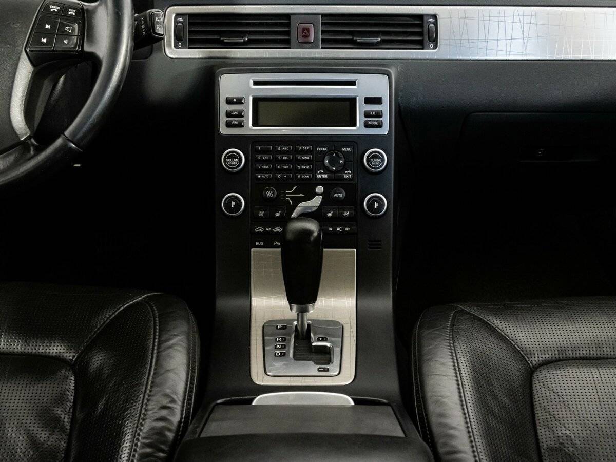 Volvo XC70 с пробегом — 2008 год. Фото: #12