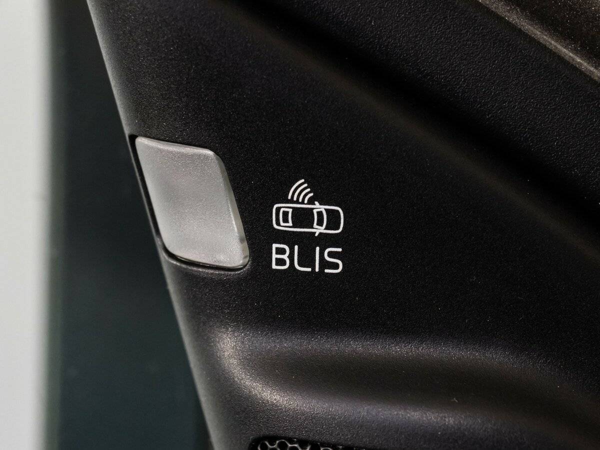 Volvo XC70 с пробегом — 2008 год. Фото: #14