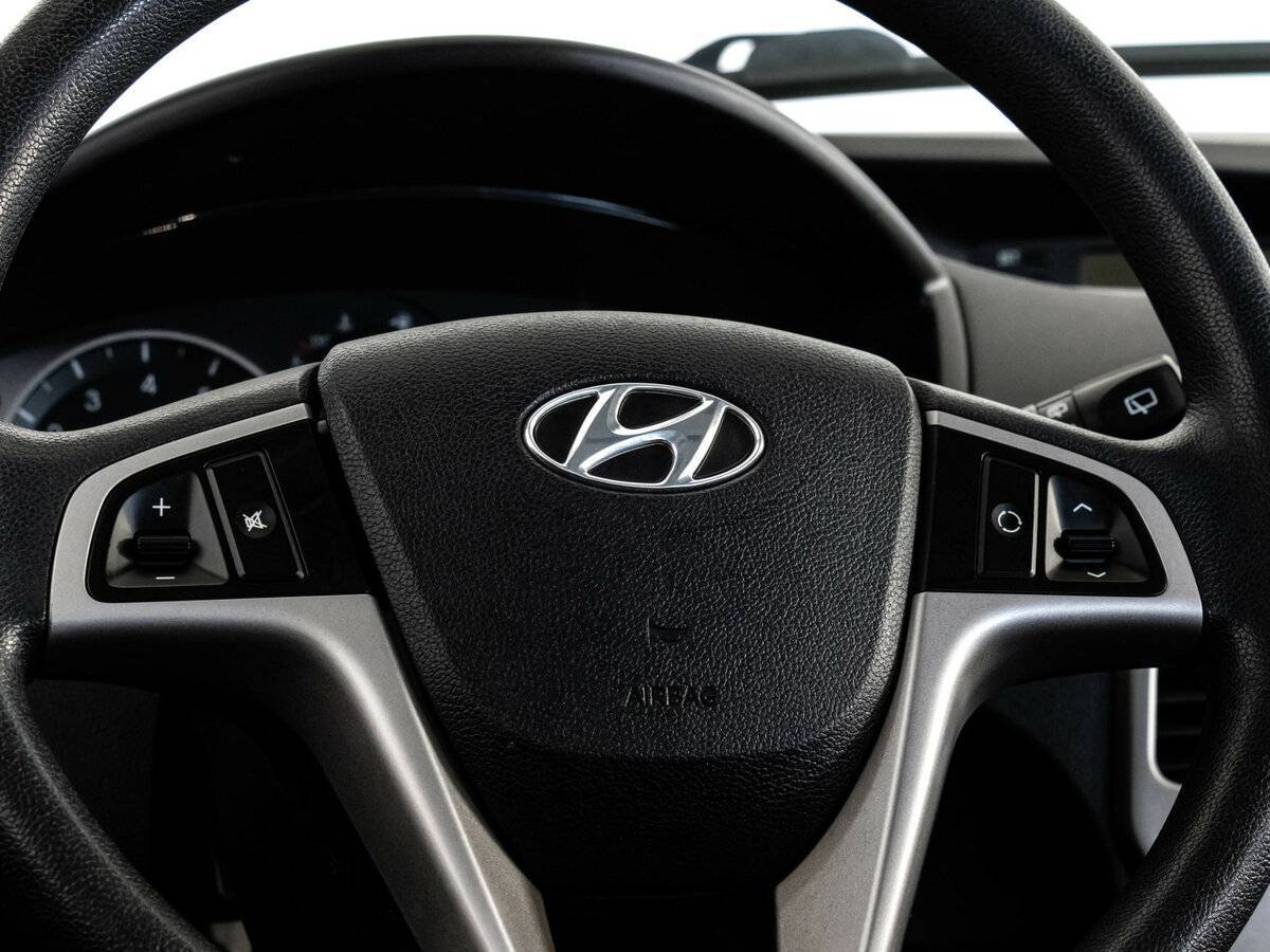 Hyundai i20 с пробегом — 2010 год. Фото: #11