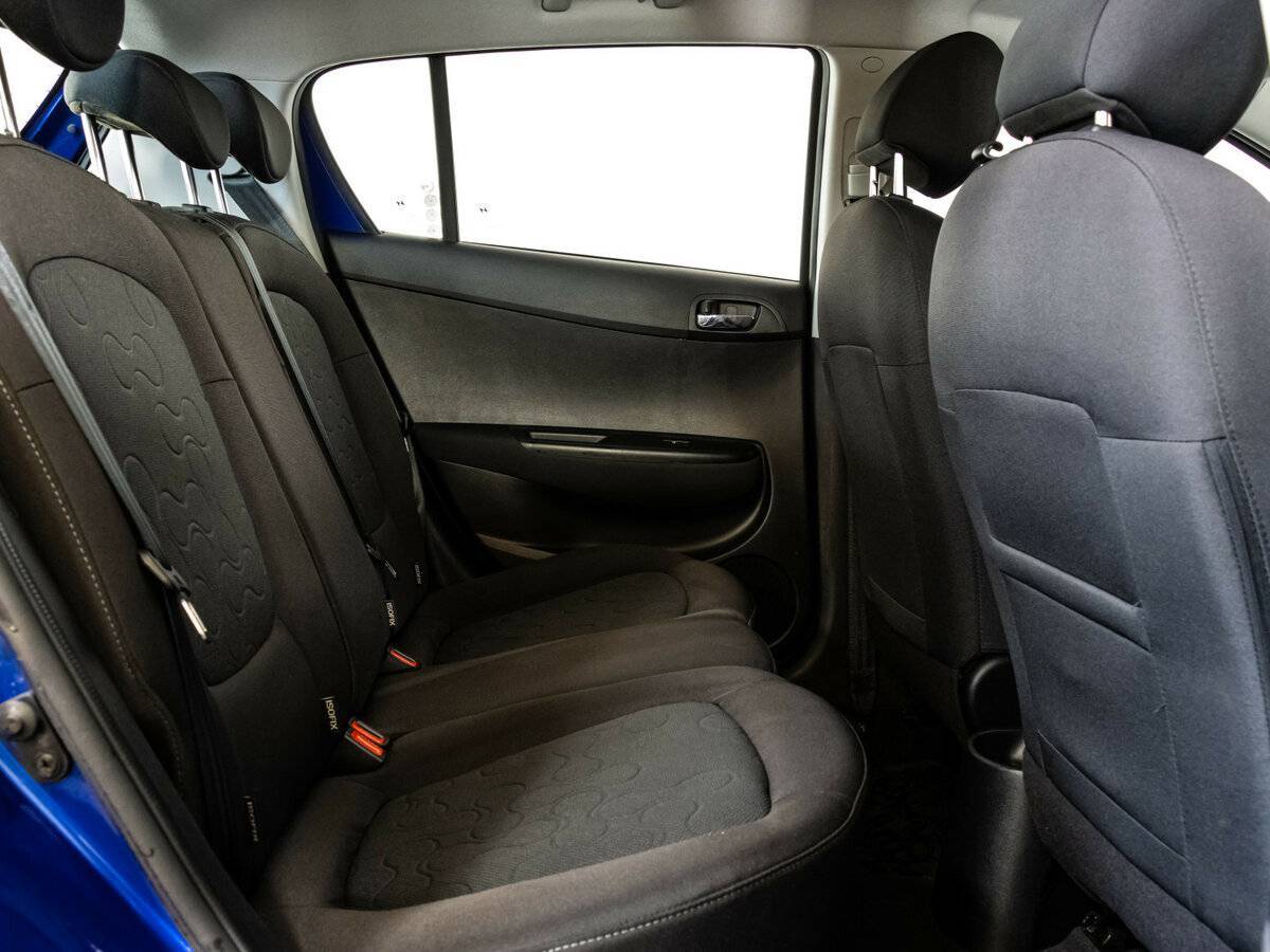 Hyundai i20 с пробегом — 2010 год. Фото: #15