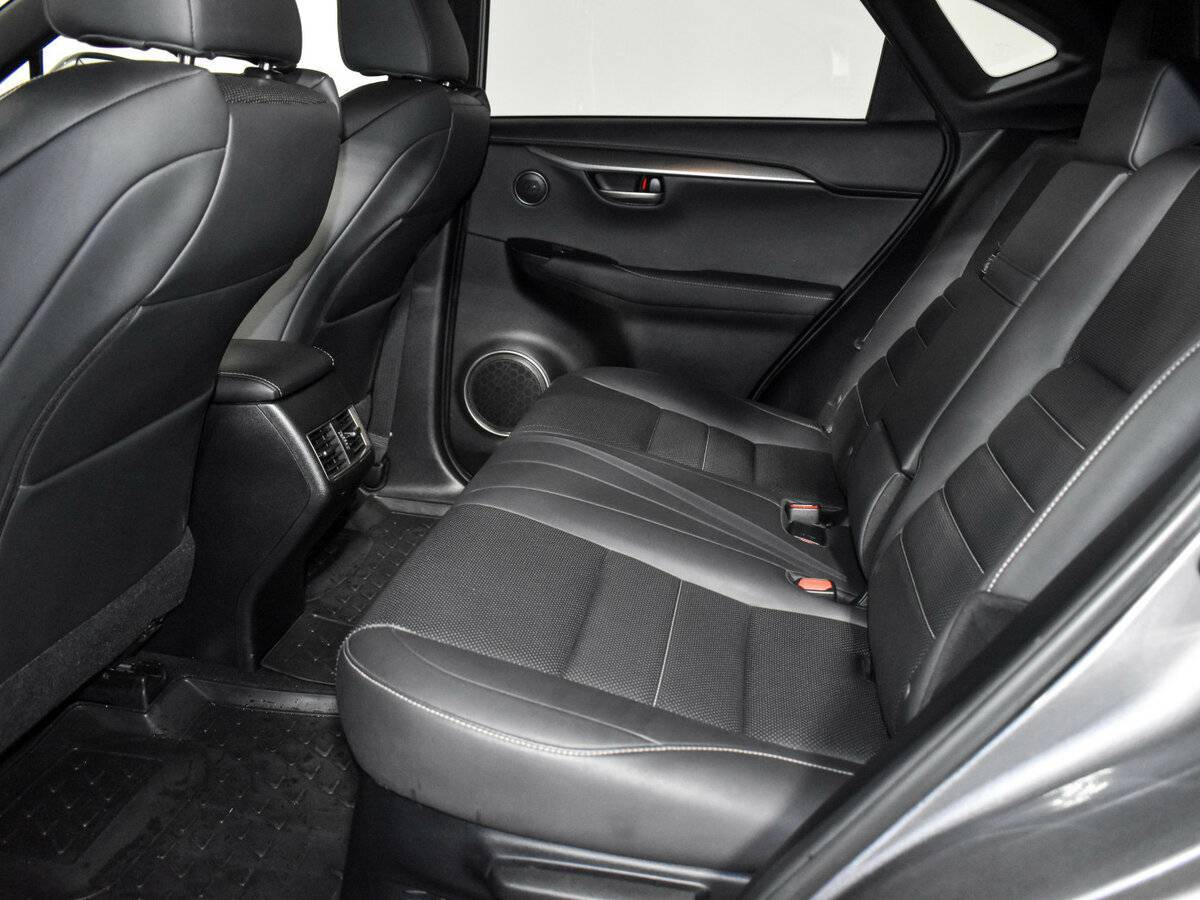 Lexus NX с пробегом — 2021 год. Фото: #13