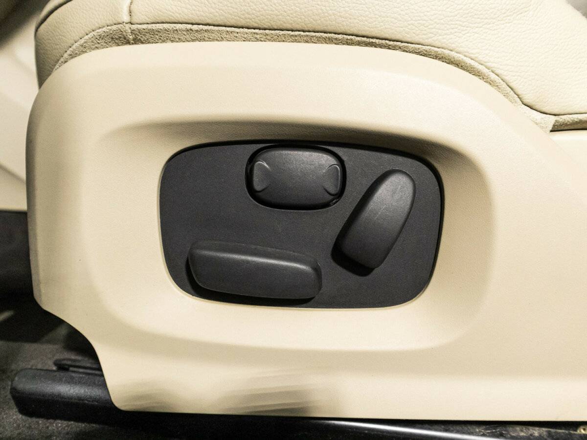 Land Rover Range Rover Evoque с пробегом — 2012 год. Фото: #15