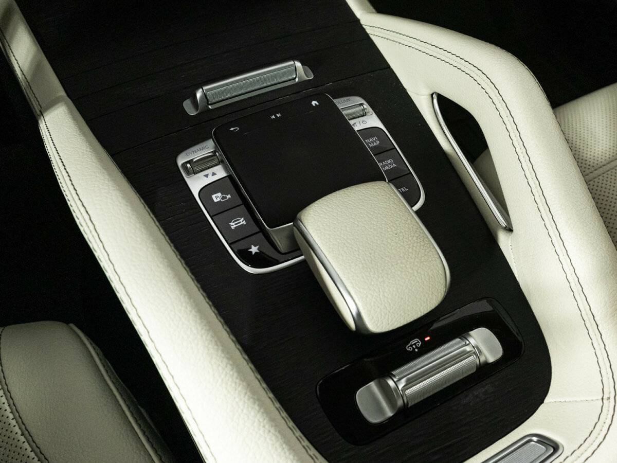 Mercedes-Benz GLE с пробегом — 2019 год. Фото: #23